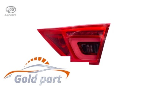 چراغ خطر عقب راست روی صندوق لیفان 820